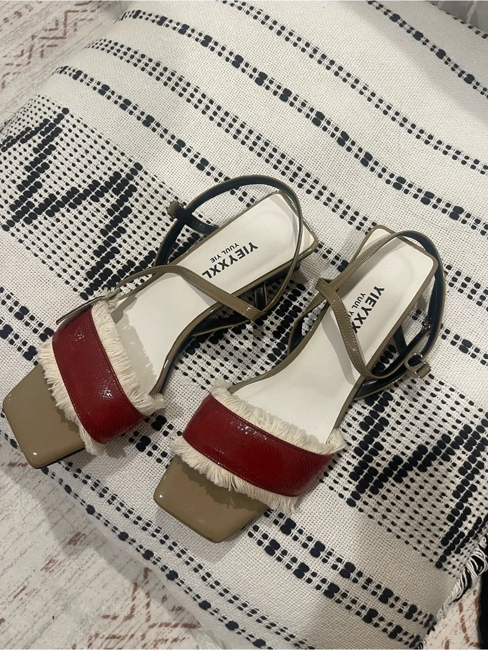 Yuul Yie Red and Ivory Sandals - Picture 3 of 5